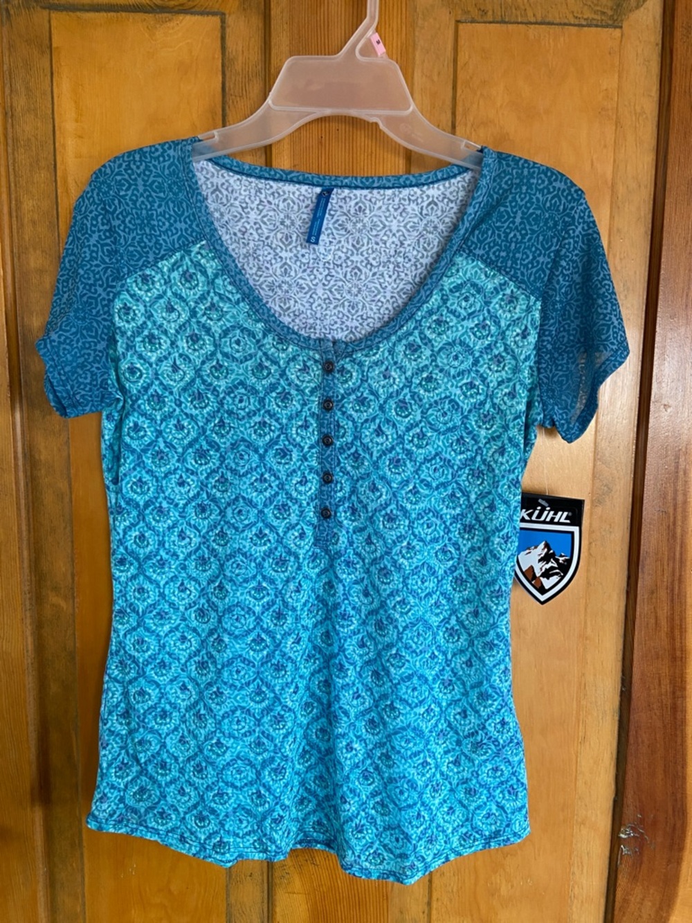 Kuhl Blue Teal Patterned Short Sleeve Henley
